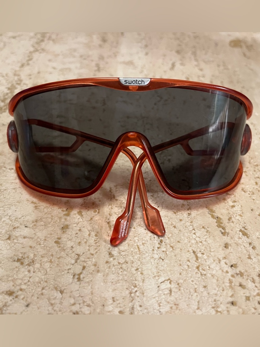 🔥 Rare Vintage Swatch Shield Sunglasses – Futuristic Red / Adjustable Arms